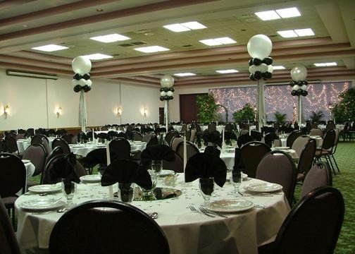 Rodeway Inn 캐딜락 레스토랑 사진
